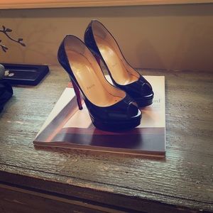 Lady peep Christian loubs